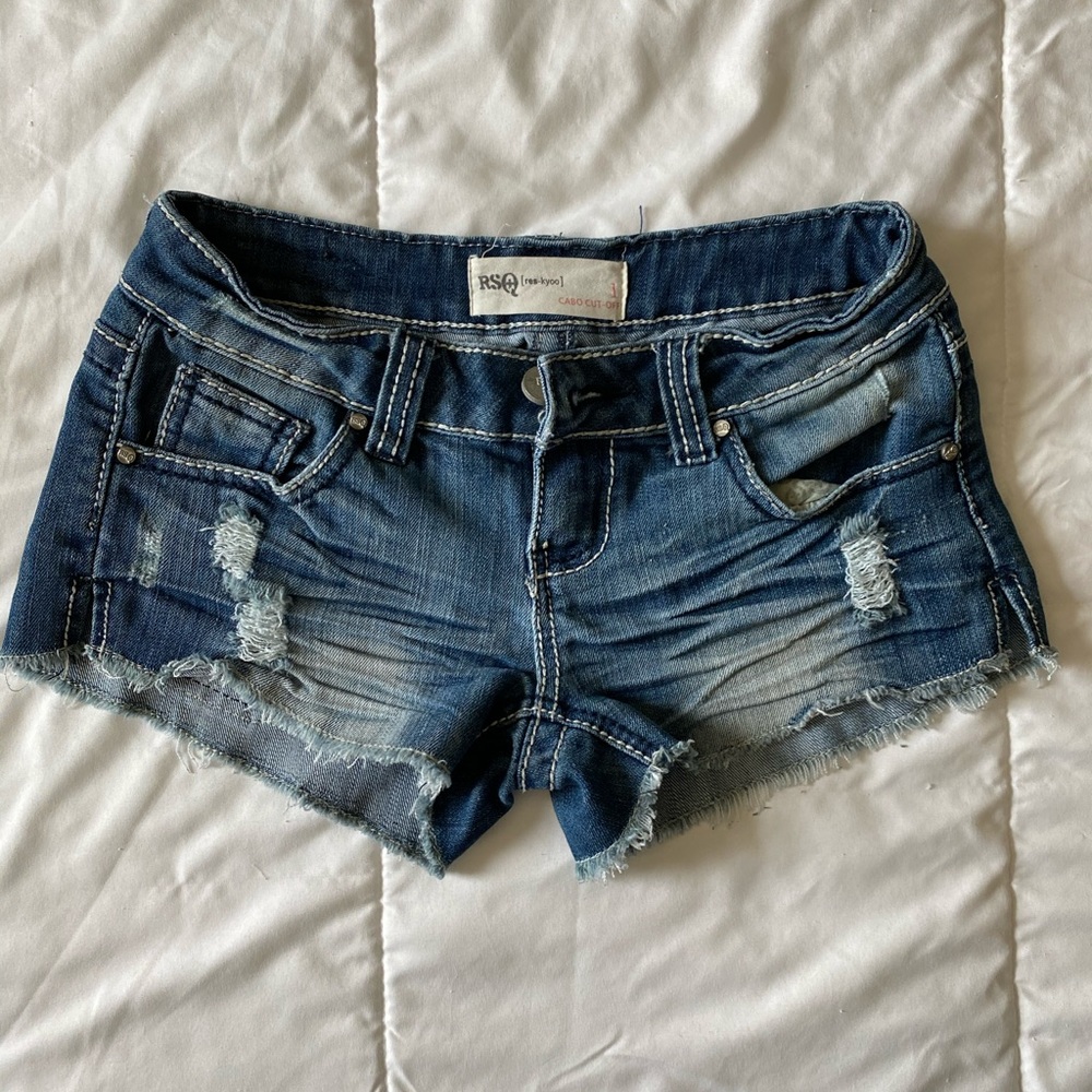 Low waisted jean shorts